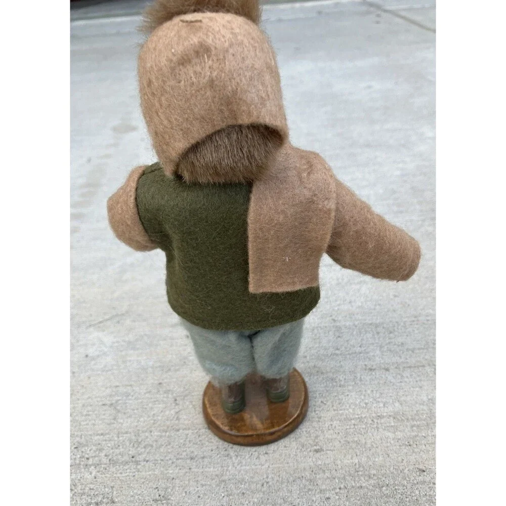 Byers Choice Carolers Figure Boy Fish Monger Figurine 9” doll missing hook
